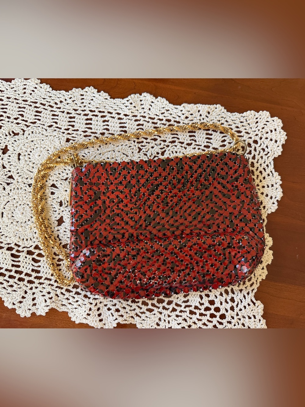 Whiting & Davis Red and Black Woven Mesh Evening Shoulder Bag with Gold Chain